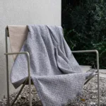 Voodikate Romance stone Laos