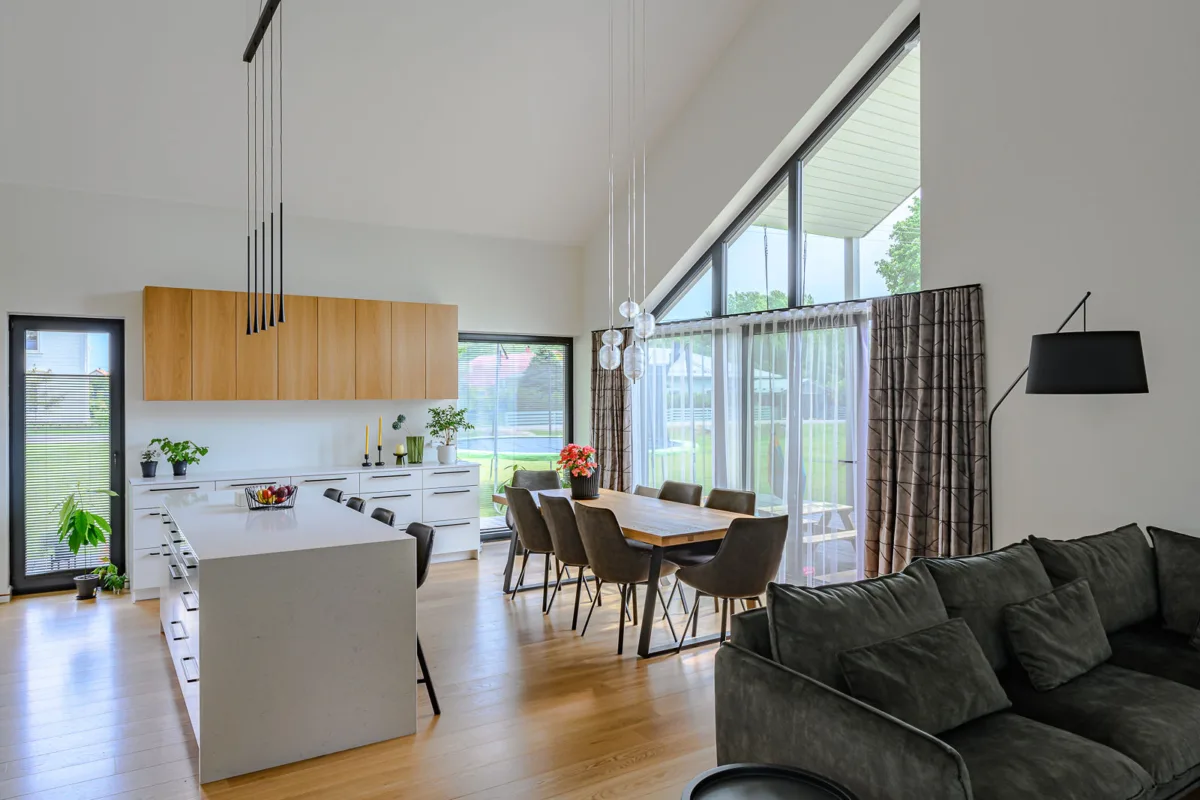 Tekstiilkardinad elutuppa